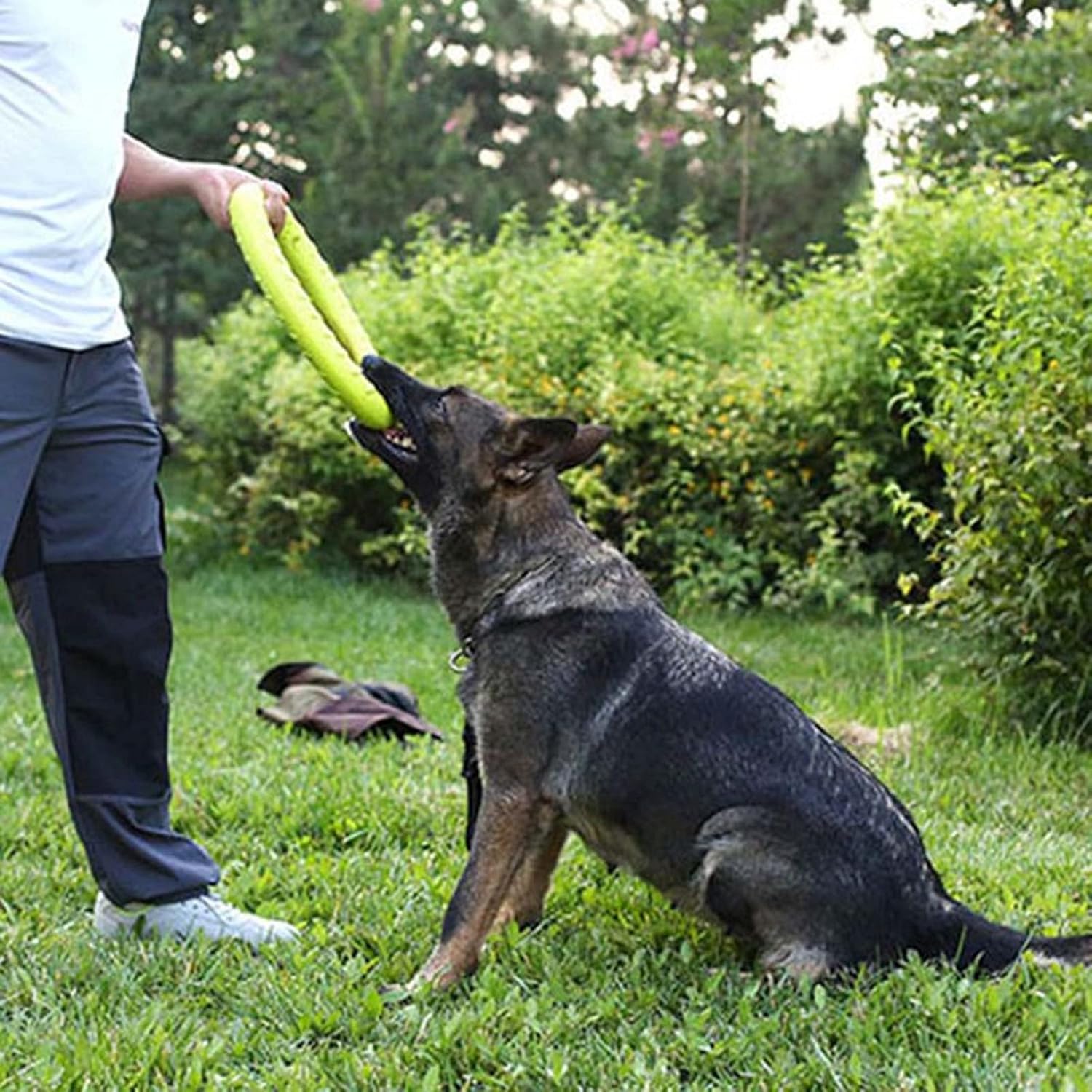Outdoor Dog Flying Disc Floating Ring Pulling Toy