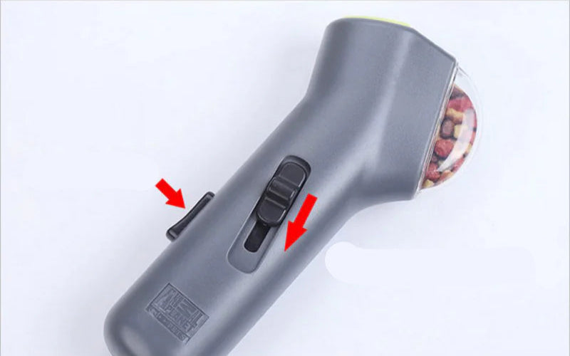 Automatic Pet Snack Launcher Training Toys